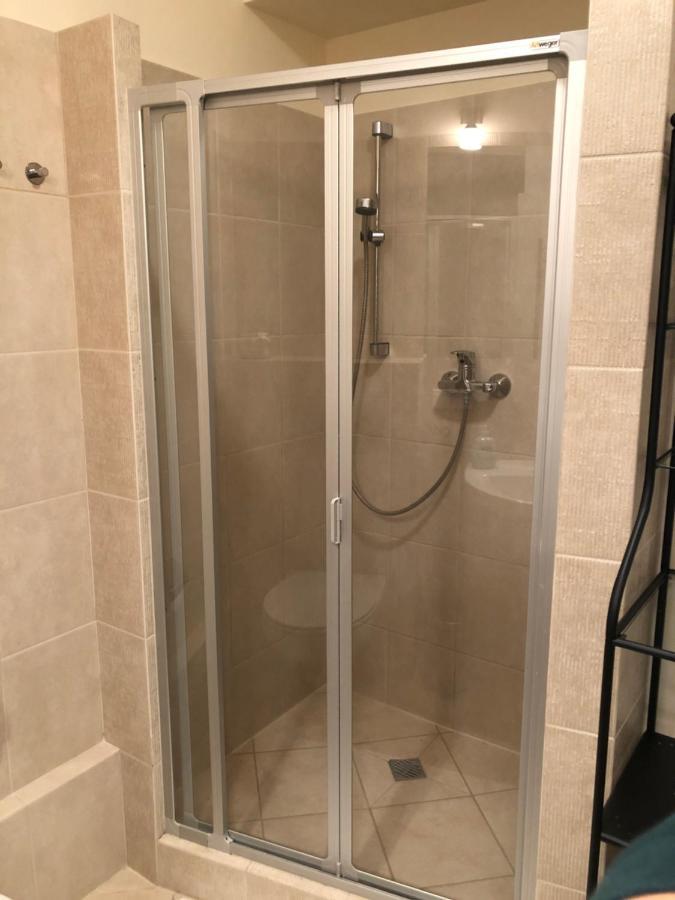 Apartament Holiday *
